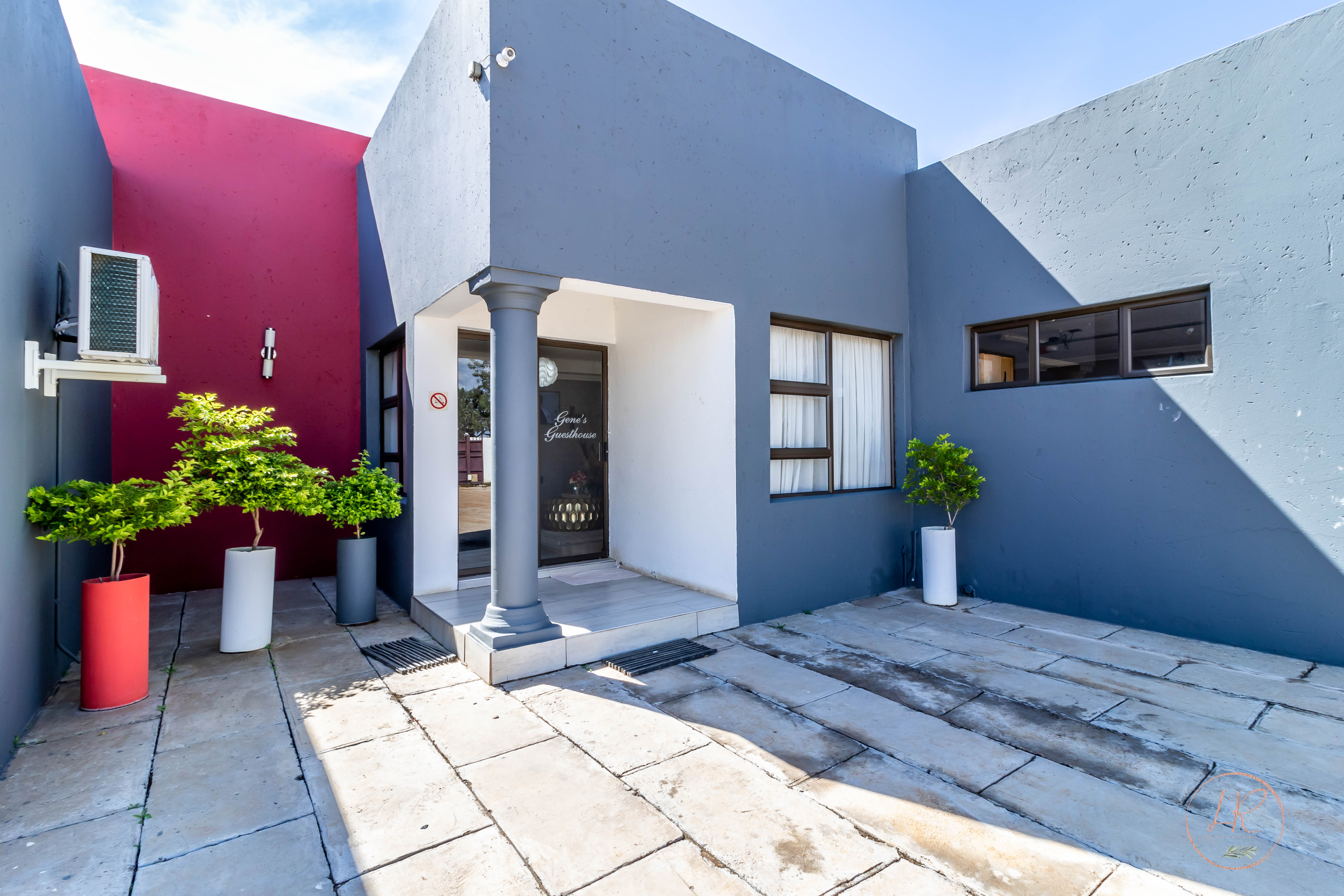 Gene's Guesthouse